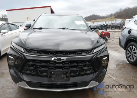 2023 Chevrolet Blazer Awd 2Lt from USA, damaged, VIN 3GNKBHR42PS222802